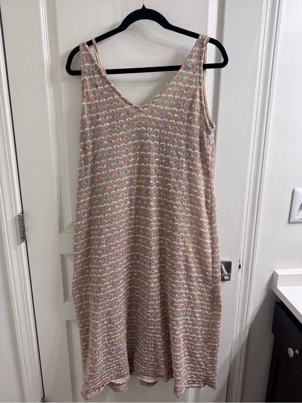 Sleeveless V-Neck Knit Maxi Dress in Beige with Multicolor Fleck